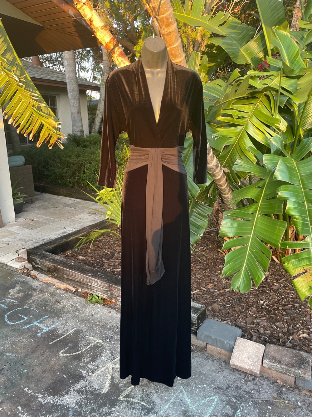 Black V-Neck Velvet drop waist Maxi Dress with Sash
